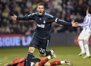 开云体育登录-贝恩攻防两端统治，火箭硬仗取胜黄蜂