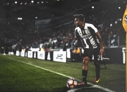 开云平台-绿茵场上的战术革命与羽毛球场上的东方智慧，德国力克法国，郑思维惊艳四座的双重启示